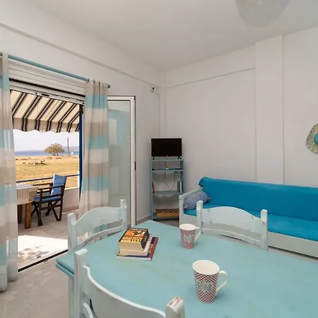 Blue * Finikounda